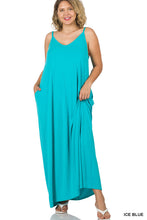 Load image into Gallery viewer, Jolly Maxi Dress
