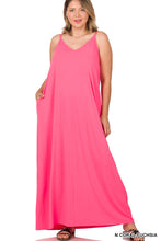 Load image into Gallery viewer, Jolly Maxi Dress
